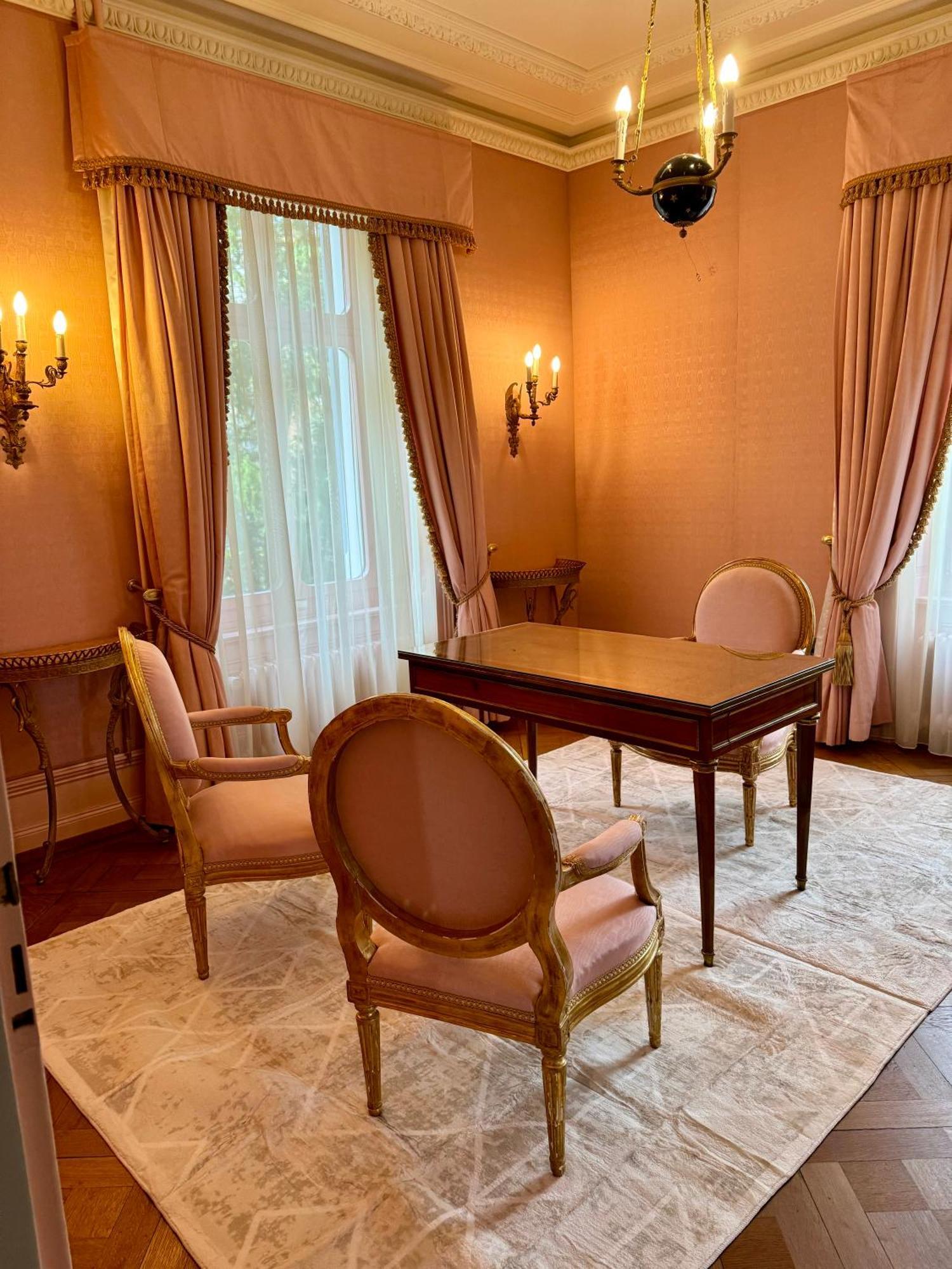 Entire Zurich Villa, Your Private Luxury Escape With In House Staff Buitenkant foto