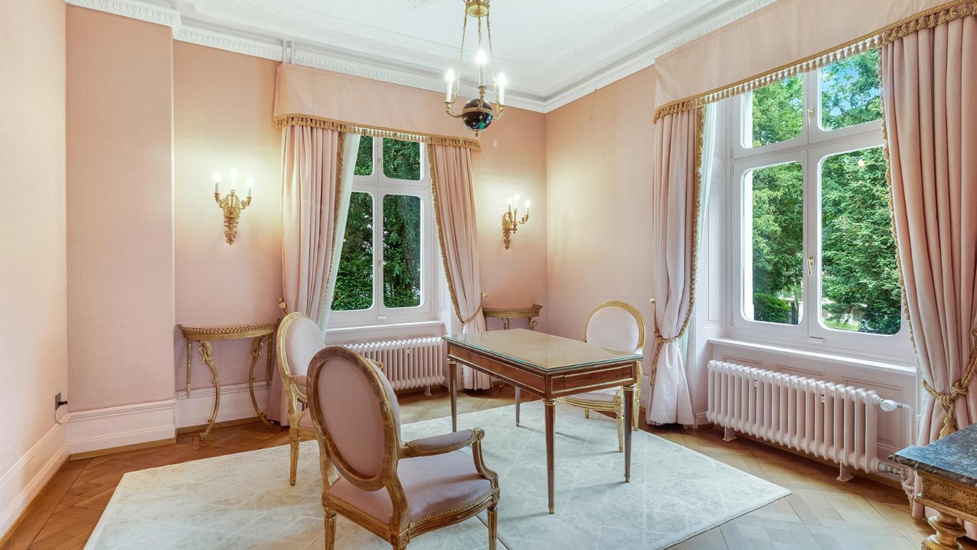 Entire Zurich Villa, Your Private Luxury Escape With In House Staff Buitenkant foto