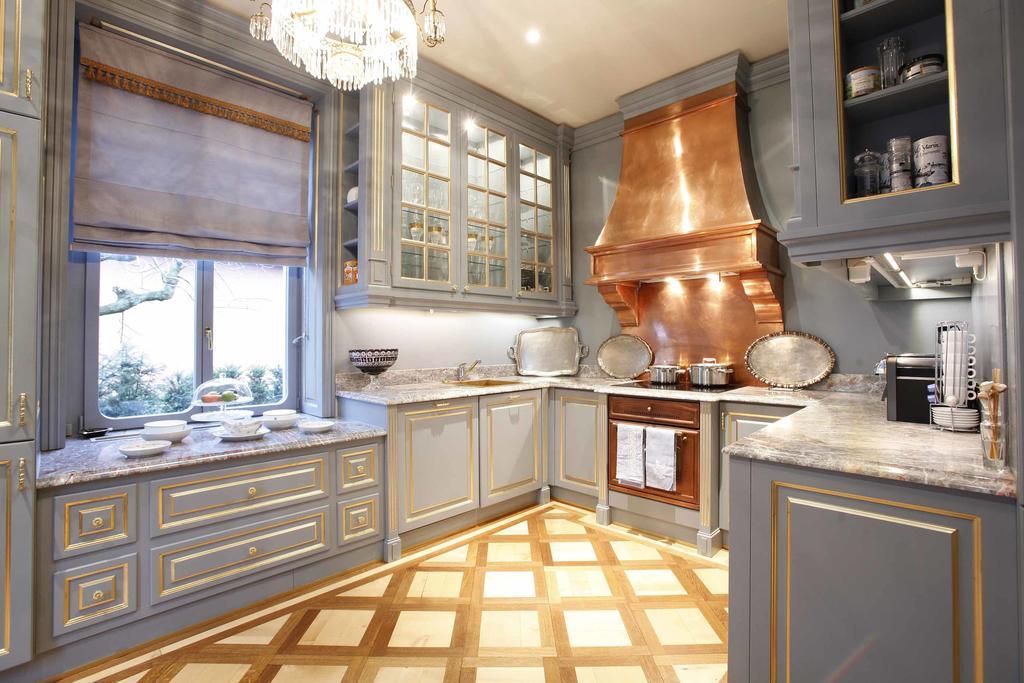 Entire Zurich Villa, Your Private Luxury Escape With In House Staff Buitenkant foto